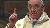 Sme pápežskejší ako pápež?